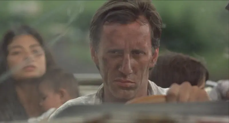 都市爱情《城市之光》浪漫画面